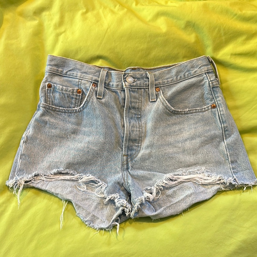 Light Blue Distressed Denim Levi’s 501s Women’s Shorts